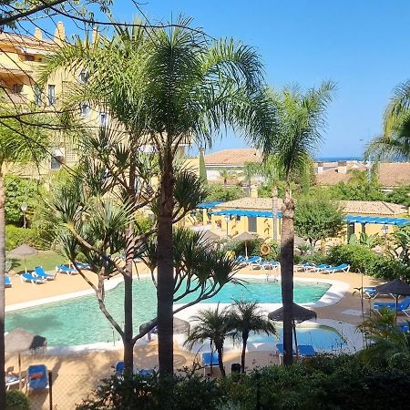 Апартаменты Luxury Blue Coast Seaside Retreat Марбелья Экстерьер фото