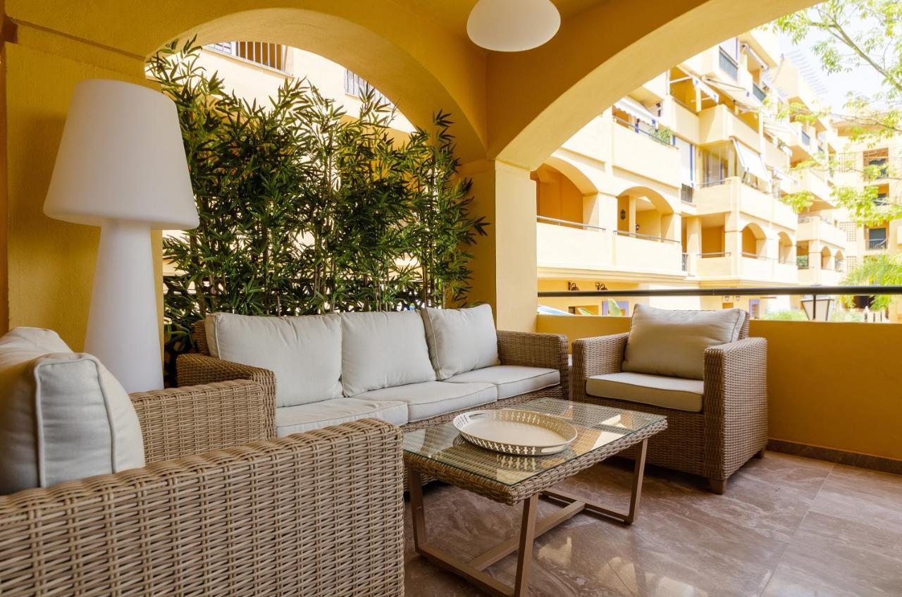 Апартаменты Luxury Blue Coast Seaside Retreat Марбелья Экстерьер фото